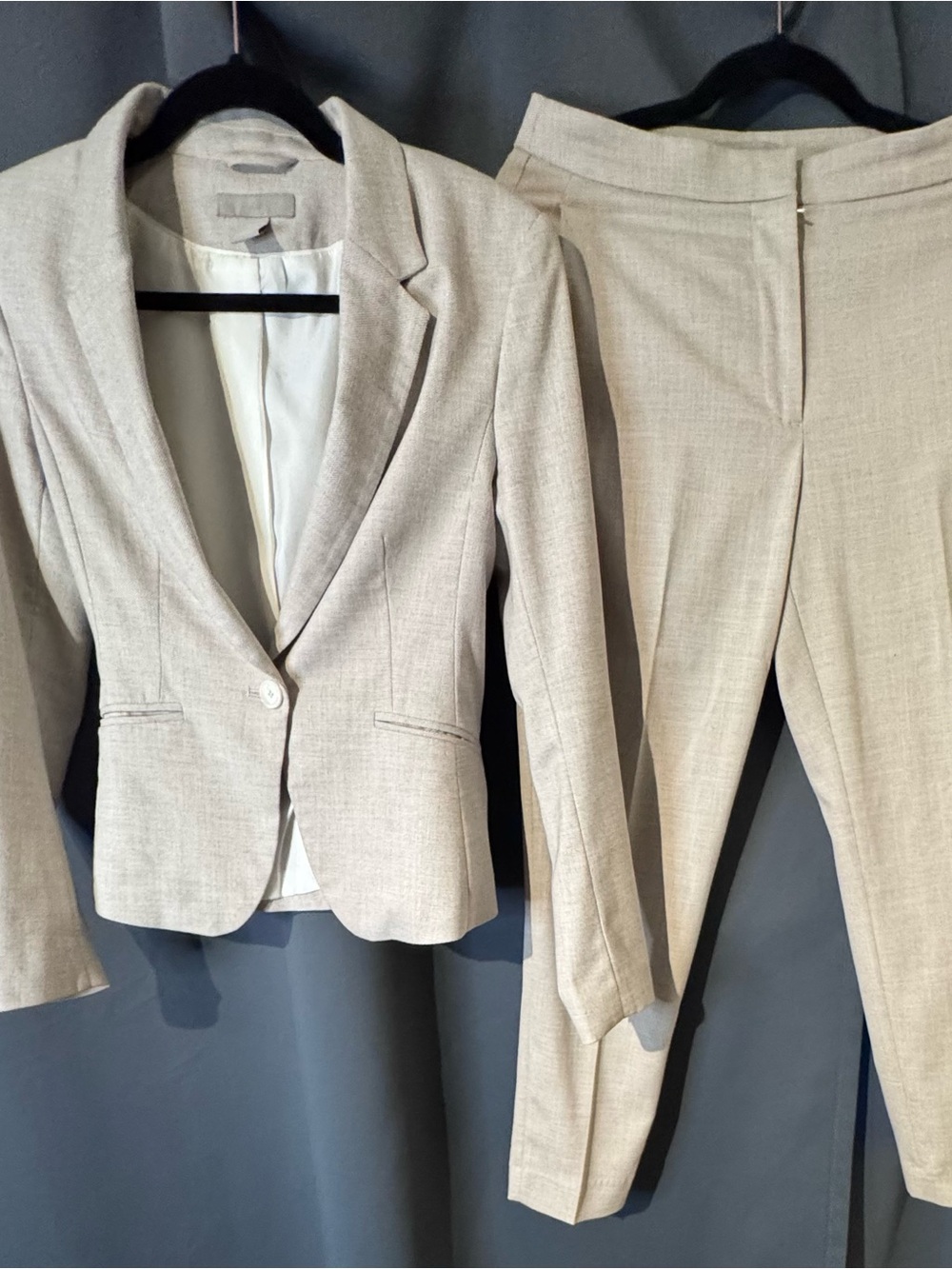 H&M Beige Blazer & Dress Pants Set – XS / Size 4